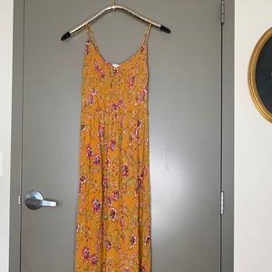 FLORAL MAXI DRESS